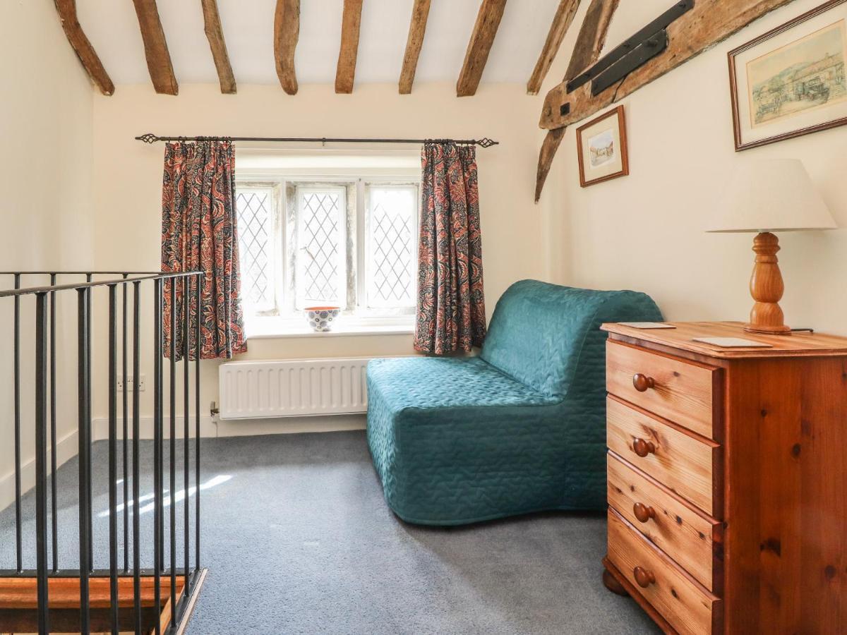 Beehive Cottage Bentham Eksteriør billede